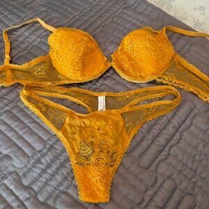 La Perla Lace Bra Size 3 and Thong Set -